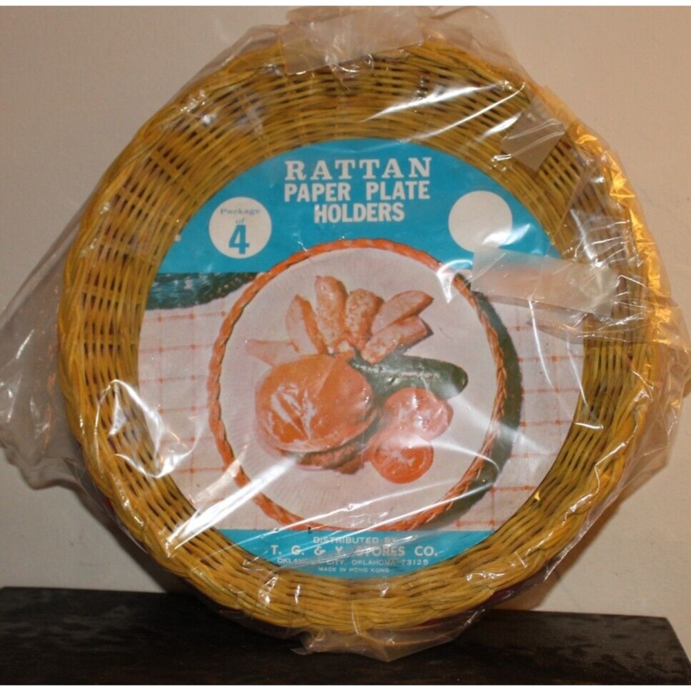 Rattan Wicker 10" Paper Plate Holders Set of 4 NOS New In Packaging